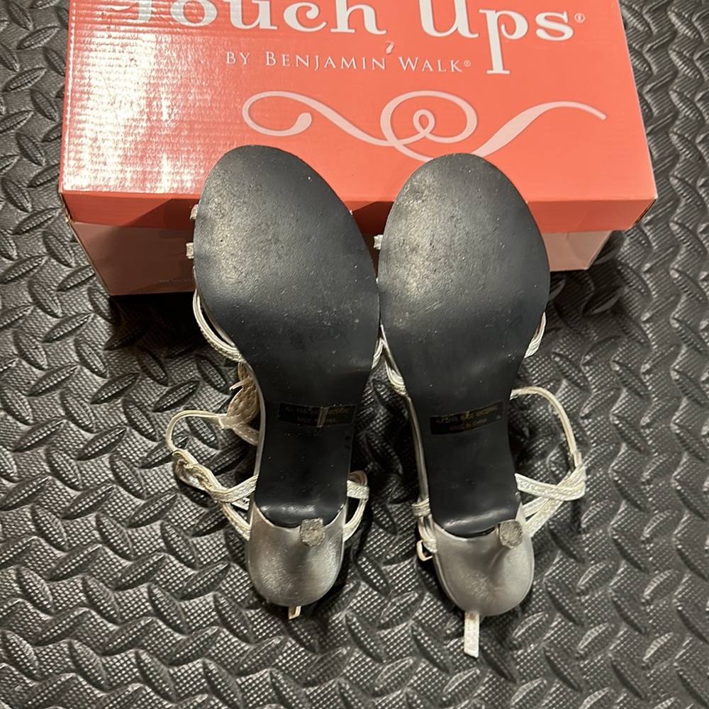 Silver sandals - Picture 2 of 4